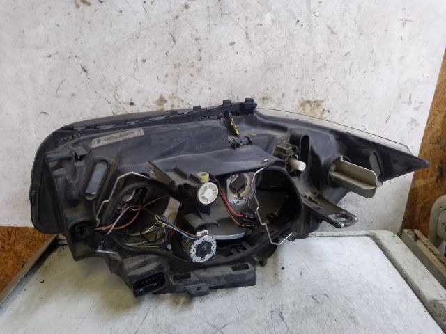 bontott BMW 1 Jobb Fényszóró