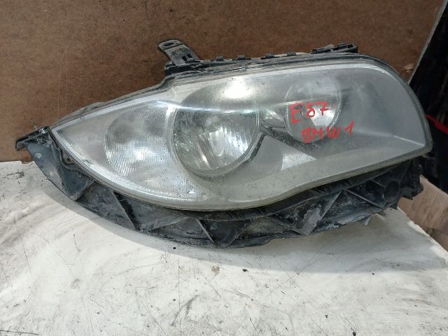 bontott BMW 1 Jobb Fényszóró