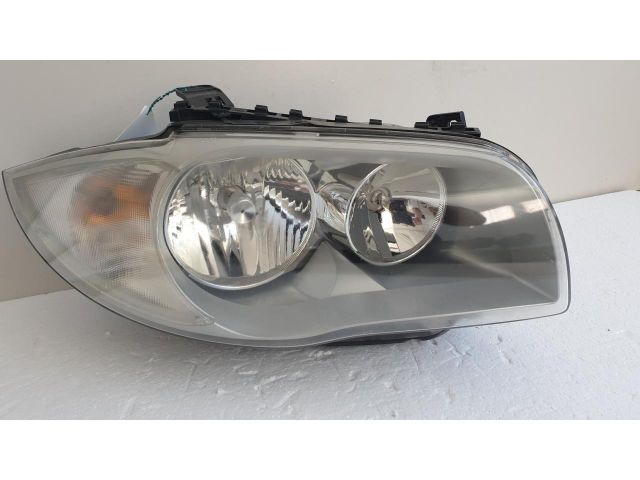 bontott BMW 1 Jobb Fényszóró