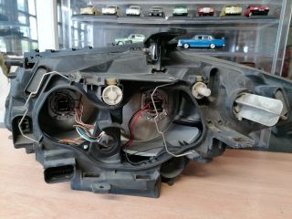 bontott BMW 1 Jobb Fényszóró