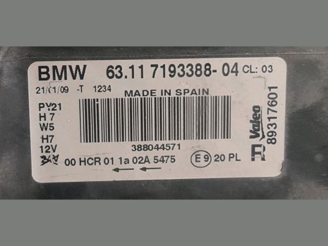 bontott BMW 1 Jobb Fényszóró