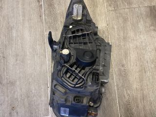 bontott BMW 1 Jobb Fényszóró