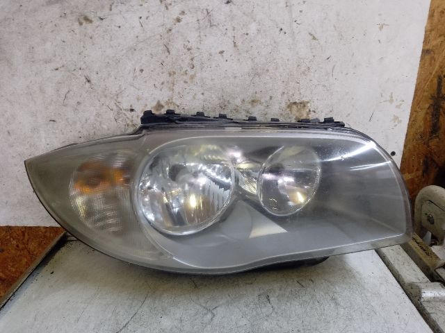 bontott BMW 1 Jobb Fényszóró