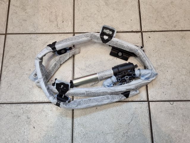 bontott BMW 1 Jobb Függönylégzsák és Oldallégzsák