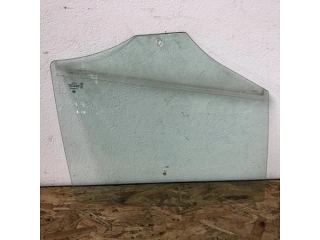 bontott BMW 1 Jobb hátsó Ablak