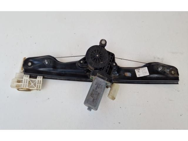 bontott BMW 1 Jobb hátsó Ablakemelő Szerkezet (Elektromos)