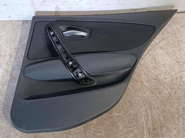 bontott BMW 1 Jobb hátsó Ajtó Kárpit