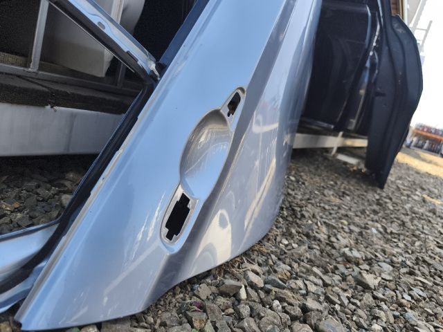 bontott BMW 1 Jobb hátsó Ajtó (Üres lemez)