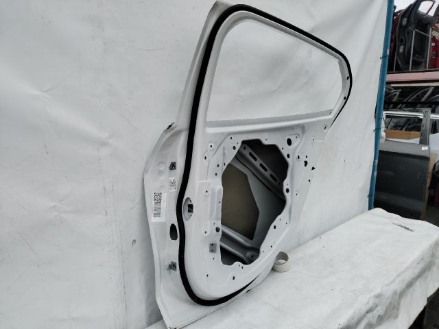 bontott BMW 1 Jobb hátsó Ajtó (Üres lemez)