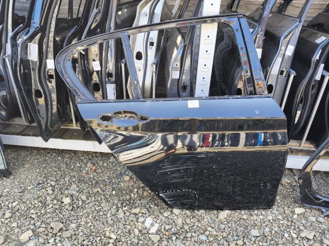 bontott BMW 1 Jobb hátsó Ajtó (Üres lemez)