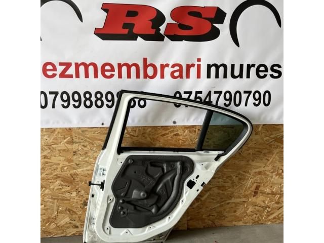 bontott BMW 1 Jobb hátsó Ajtó (Üres lemez)