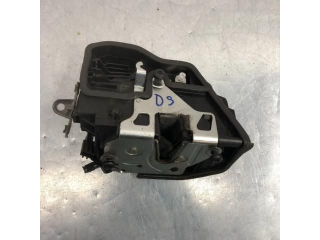 bontott BMW 1 Jobb hátsó Ajtózár