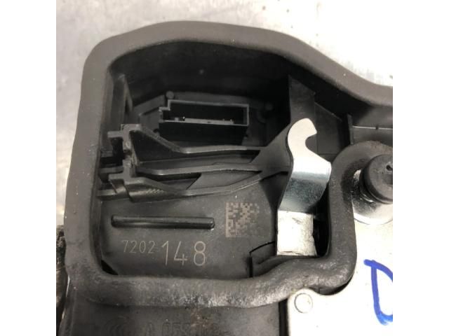 bontott BMW 1 Jobb hátsó Ajtózár