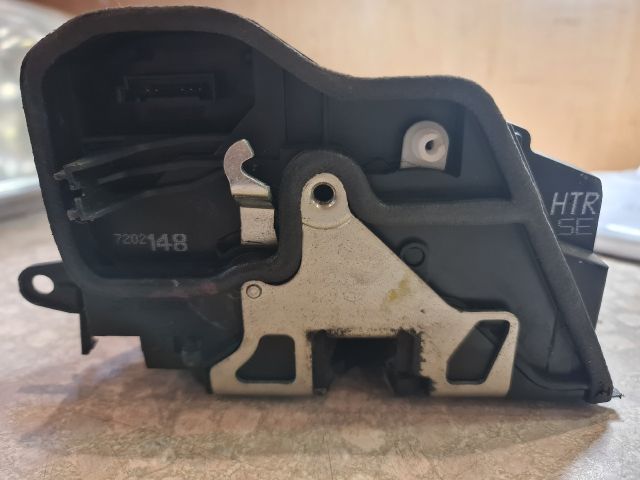 bontott BMW 1 Jobb hátsó Ajtózár