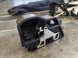 bontott BMW 1 Jobb hátsó Ajtózár