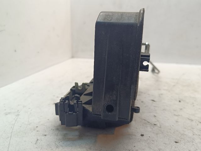 bontott BMW 1 Jobb hátsó Ajtózár