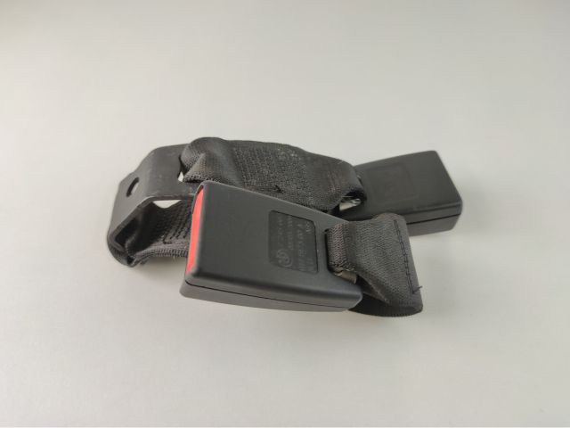 bontott BMW 1 Jobb hátsó Biztonsági Öv Csat