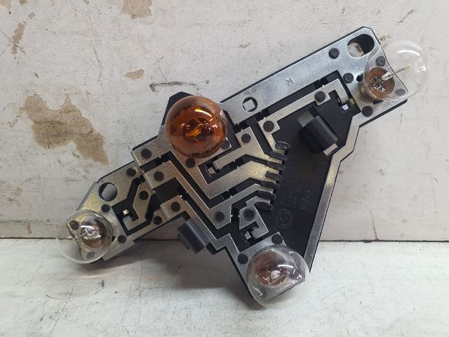 bontott BMW 1 Jobb Hátsó Lámpa Foglalat