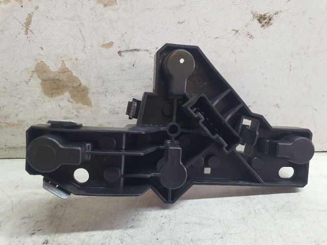 bontott BMW 1 Jobb Hátsó Lámpa Foglalat