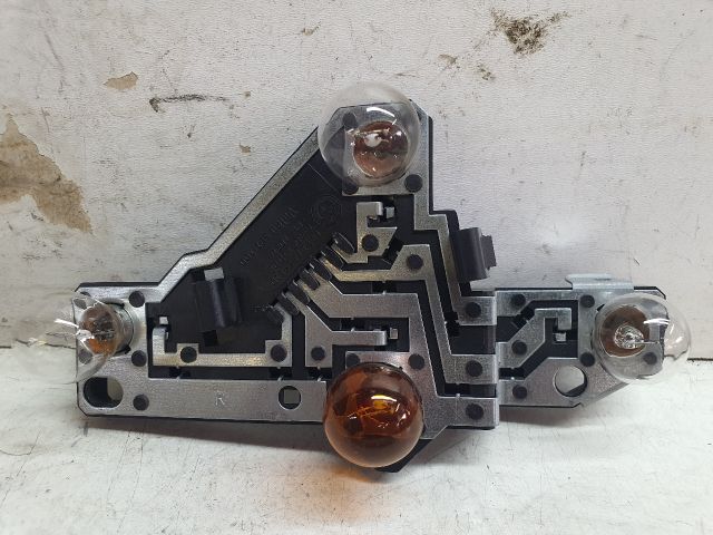 bontott BMW 1 Jobb Hátsó Lámpa Foglalat