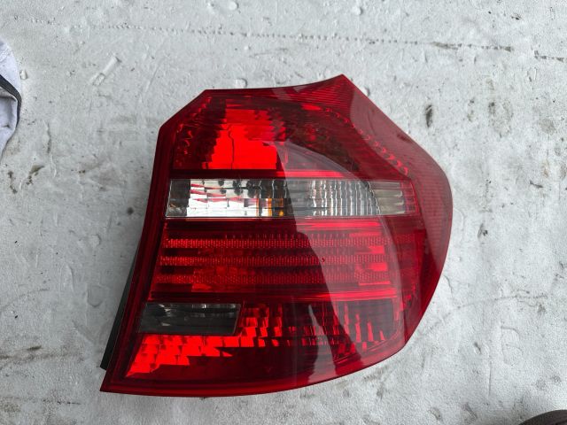 bontott BMW 1 Jobb Hátsó Lámpa