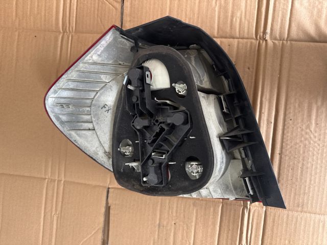 bontott BMW 1 Jobb Hátsó Lámpa
