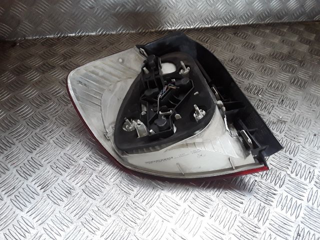 bontott BMW 1 Jobb Hátsó Lámpa