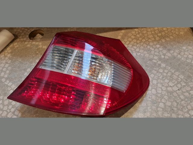 bontott BMW 1 Jobb Hátsó Lámpa