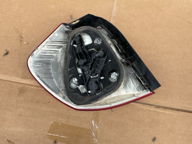 bontott BMW 1 Jobb Hátsó Lámpa
