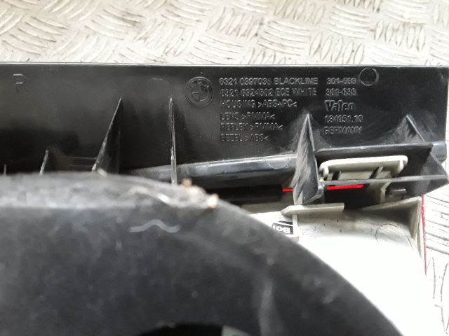 bontott BMW 1 Jobb Hátsó Lámpa