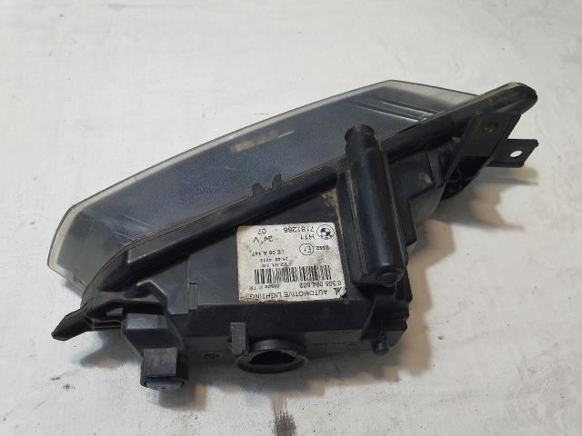 bontott BMW 1 Jobb Ködfényszóró