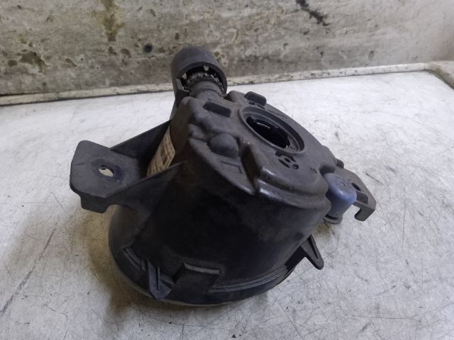 bontott BMW 1 Jobb Ködfényszóró