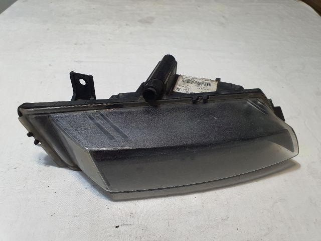 bontott BMW 1 Jobb Ködfényszóró