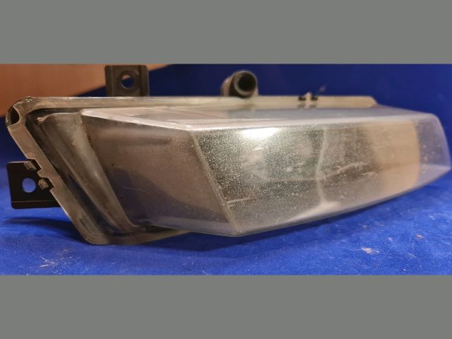 bontott BMW 1 Jobb Ködfényszóró