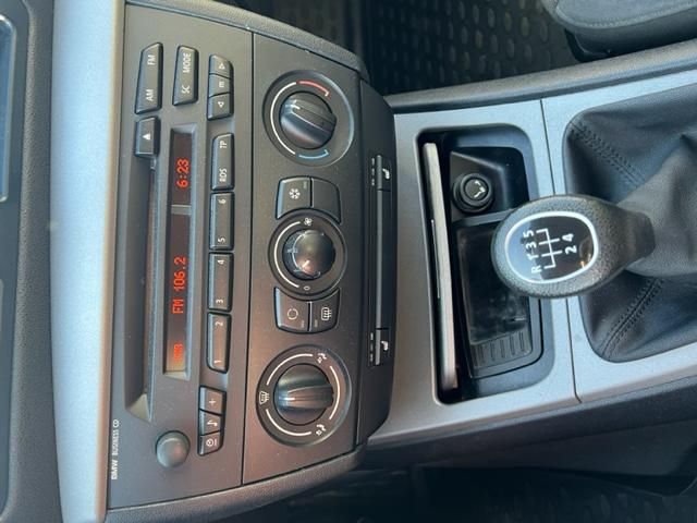 bontott BMW 1 Jobb Külső Hátsó Lámpa