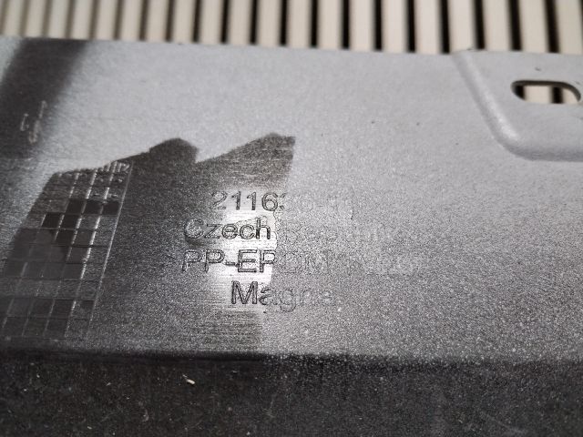 bontott BMW 1 Jobb Küszöb