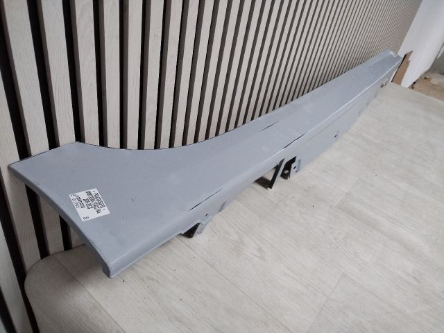 bontott BMW 1 Jobb Küszöb