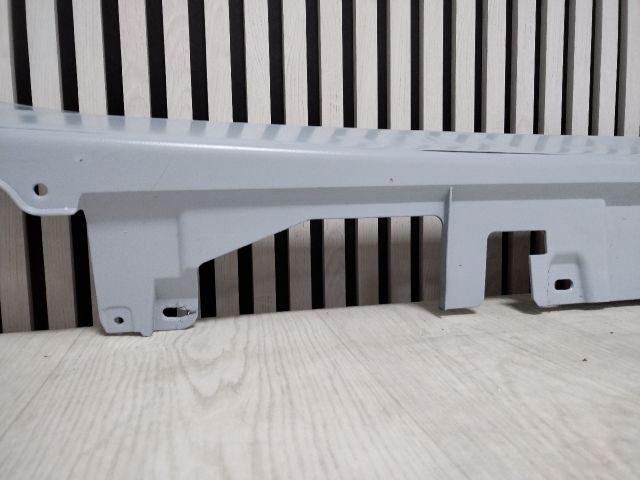 bontott BMW 1 Jobb Küszöb