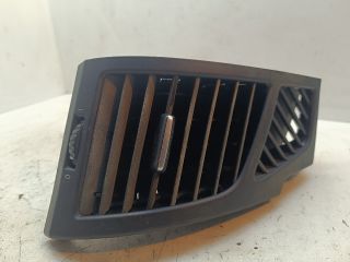 bontott BMW 1 Jobb Szellőző