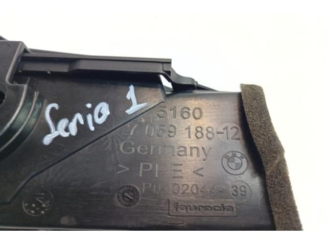 bontott BMW 1 Jobb Szellőző