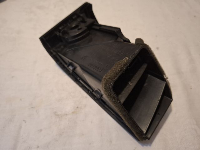 bontott BMW 1 Jobb Szellőző