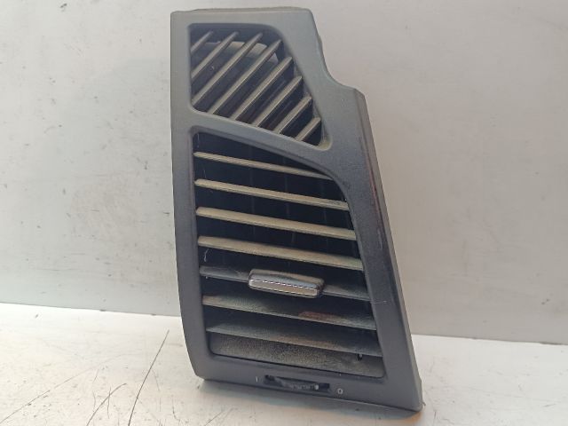 bontott BMW 1 Jobb Szellőző