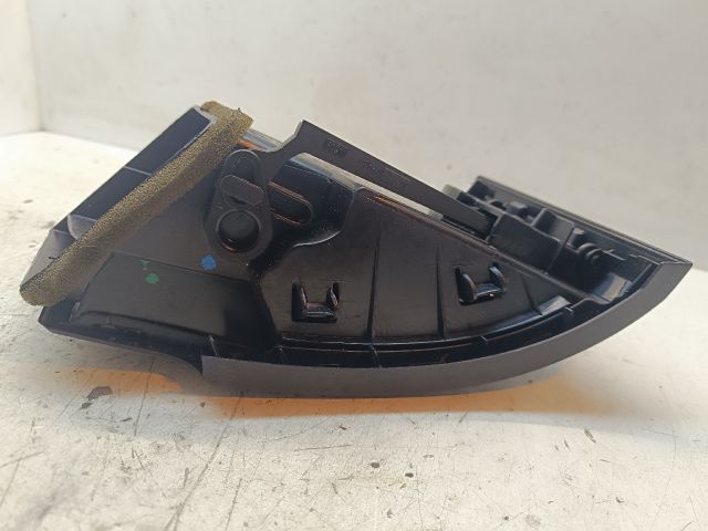 bontott BMW 1 Jobb Szellőző