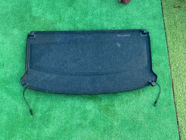 bontott BMW 1 Kalaptartó