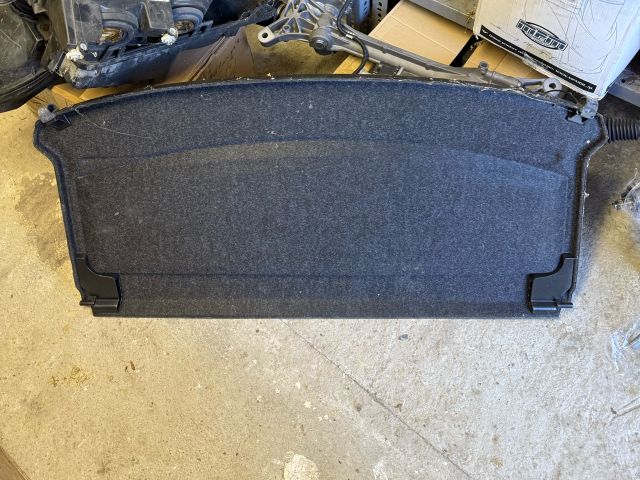 bontott BMW 1 Kalaptartó