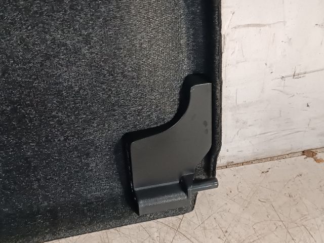 bontott BMW 1 Kalaptartó