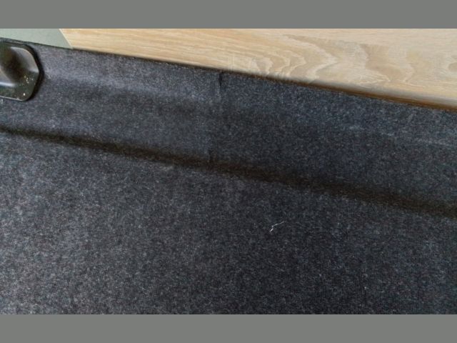 bontott BMW 1 Kalaptartó