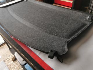 bontott BMW 1 Kalaptartó