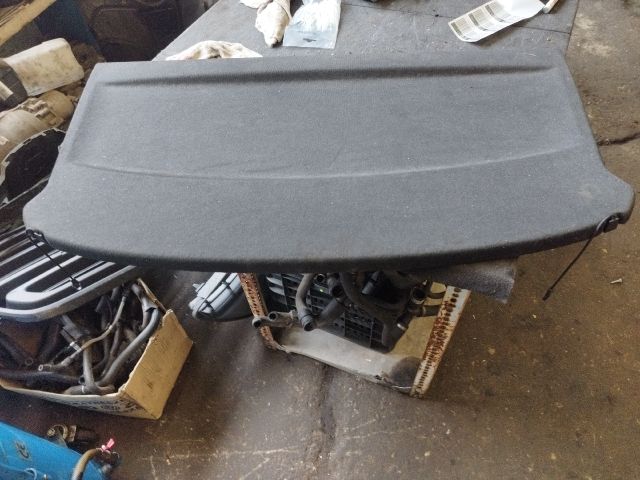 bontott BMW 1 Kalaptartó