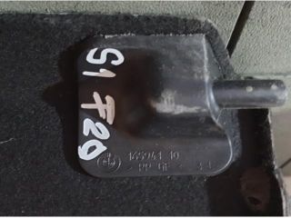 bontott BMW 1 Kalaptartó